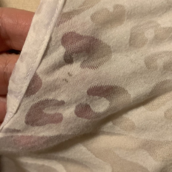 Ambiance appareal white sheer animal print tank size small - Picture 3 of 5